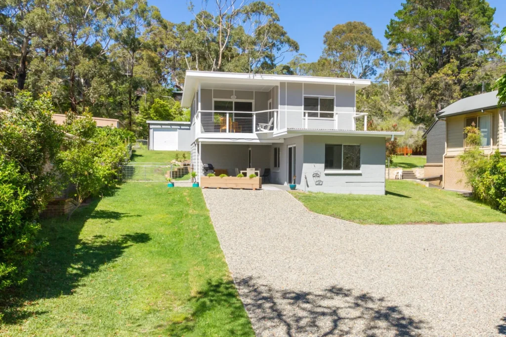 Bay Breeze at Blenheim Beach, Vincentia