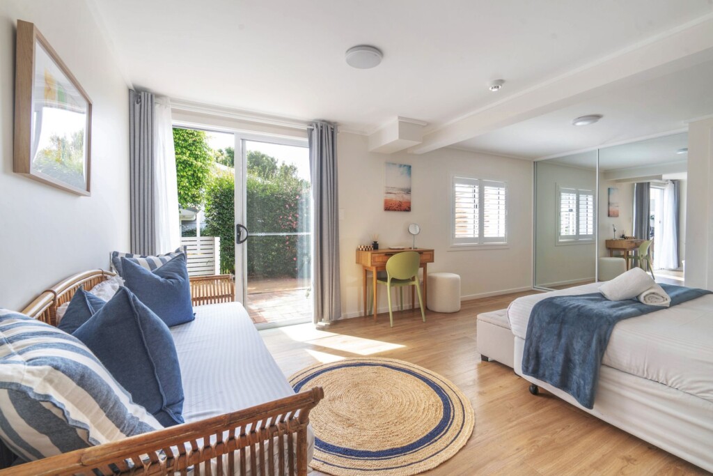 White Sands Retreat, Hyams Beach