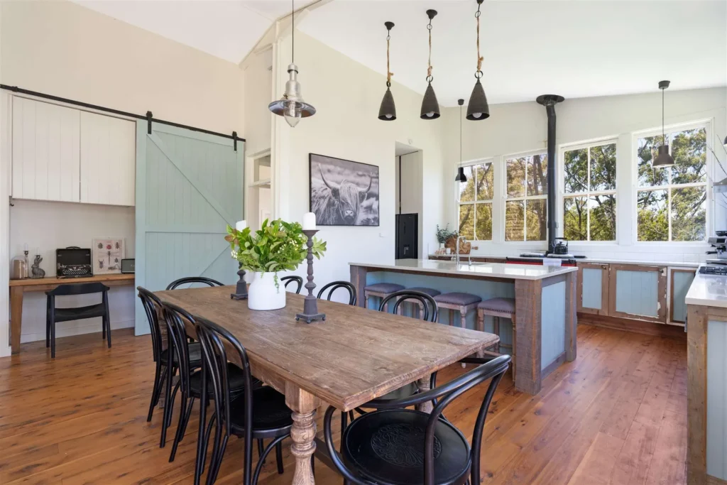 Parkview for 16, Moss Vale, Southern Highlands