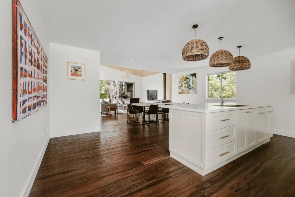 The interior design and wood floor application