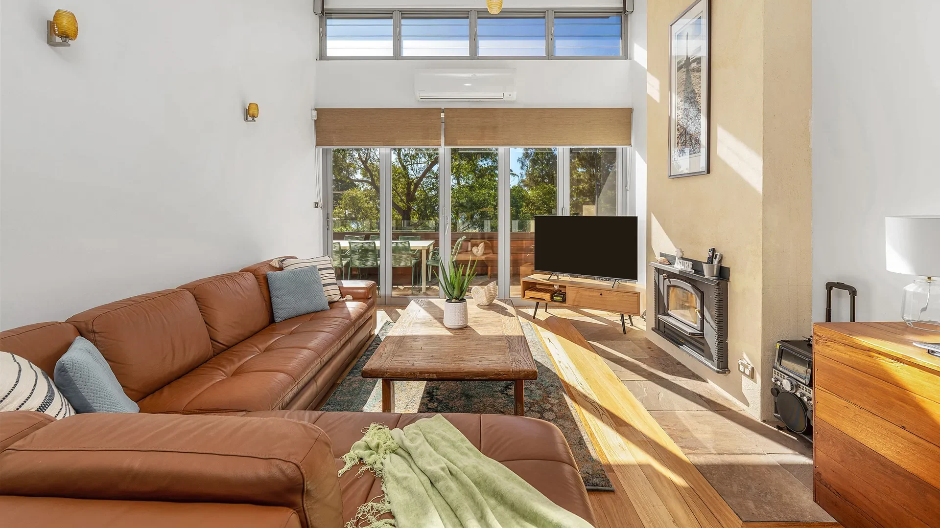 Pet-Friendly Accommodation in Vincentia - Orion’s Lookout, Vincentia 1