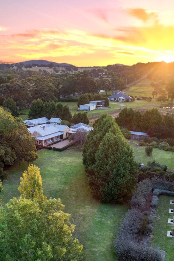 southern highlands sunset with natural surroundings