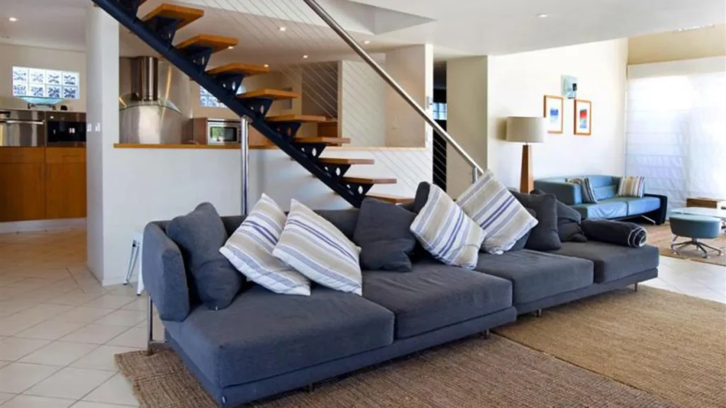 Contemporary living room at Shorelines at Hyams Beach