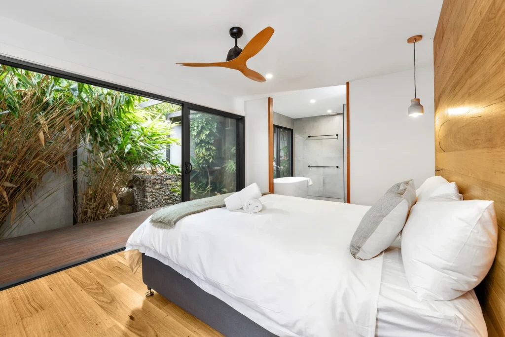The Twig - Bedroom - Private accommodation in Vincentia