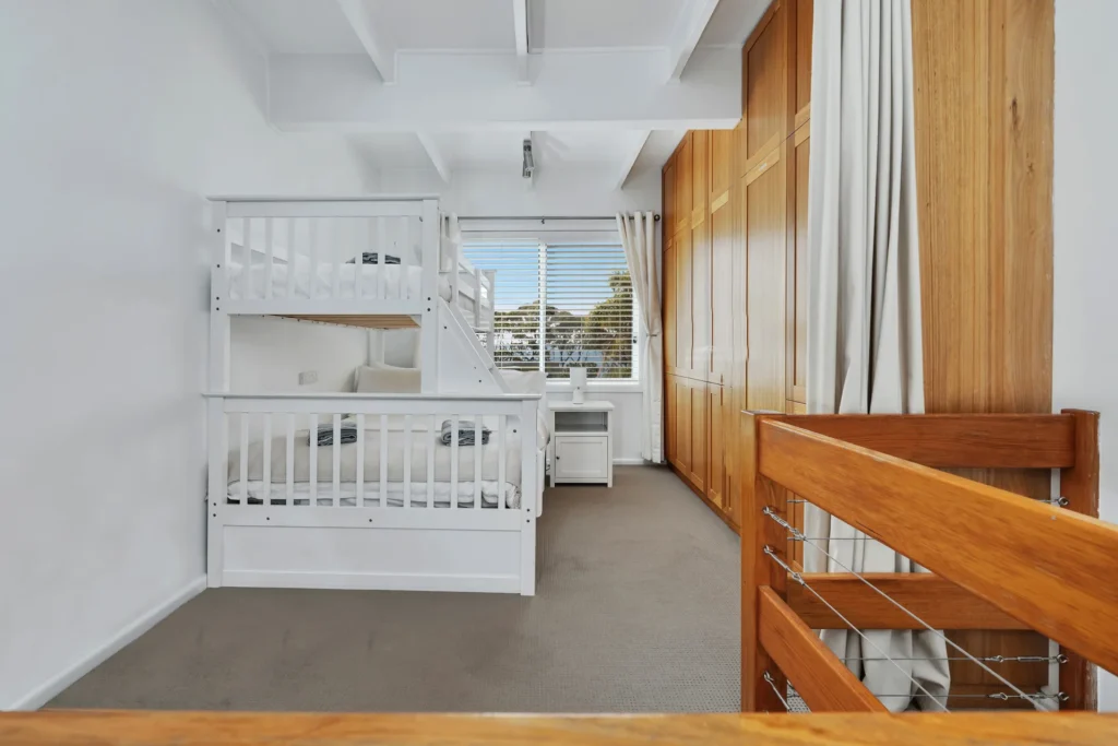 bunk bed for children stays