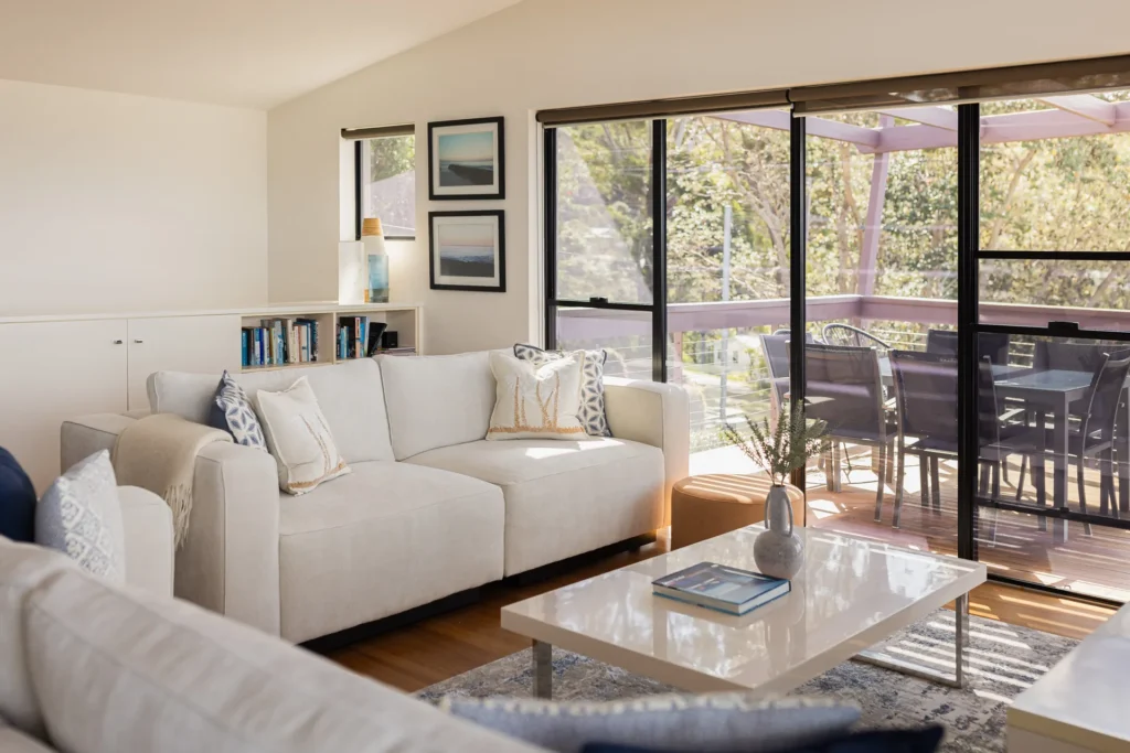 open space lviing room 