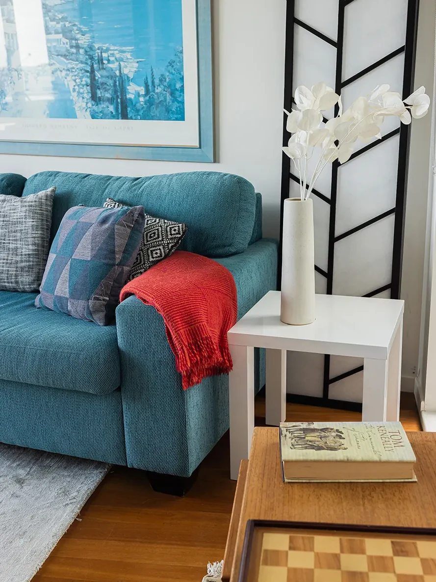 cosy living room in hyams beach
