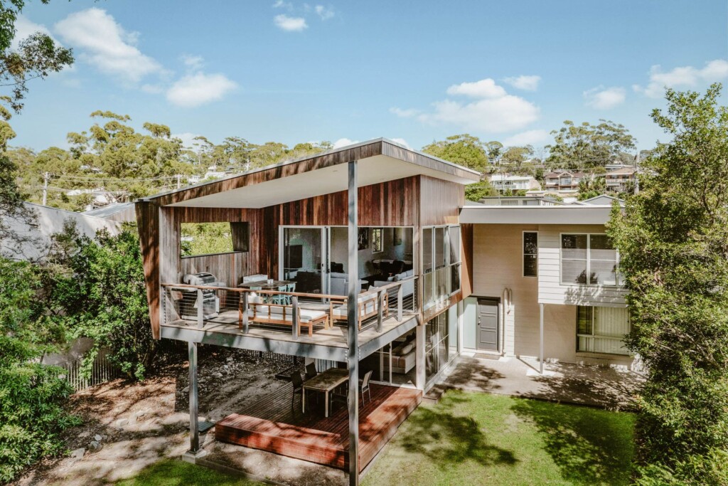 Kookaburra House at Vincentia with outdoor deck and leafy views