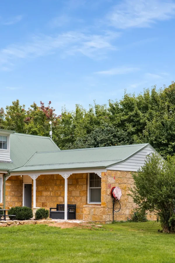 alpine cottage in southern highlands