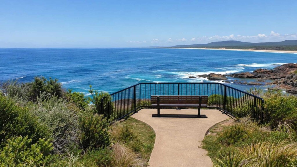 Penguin Head Lookout