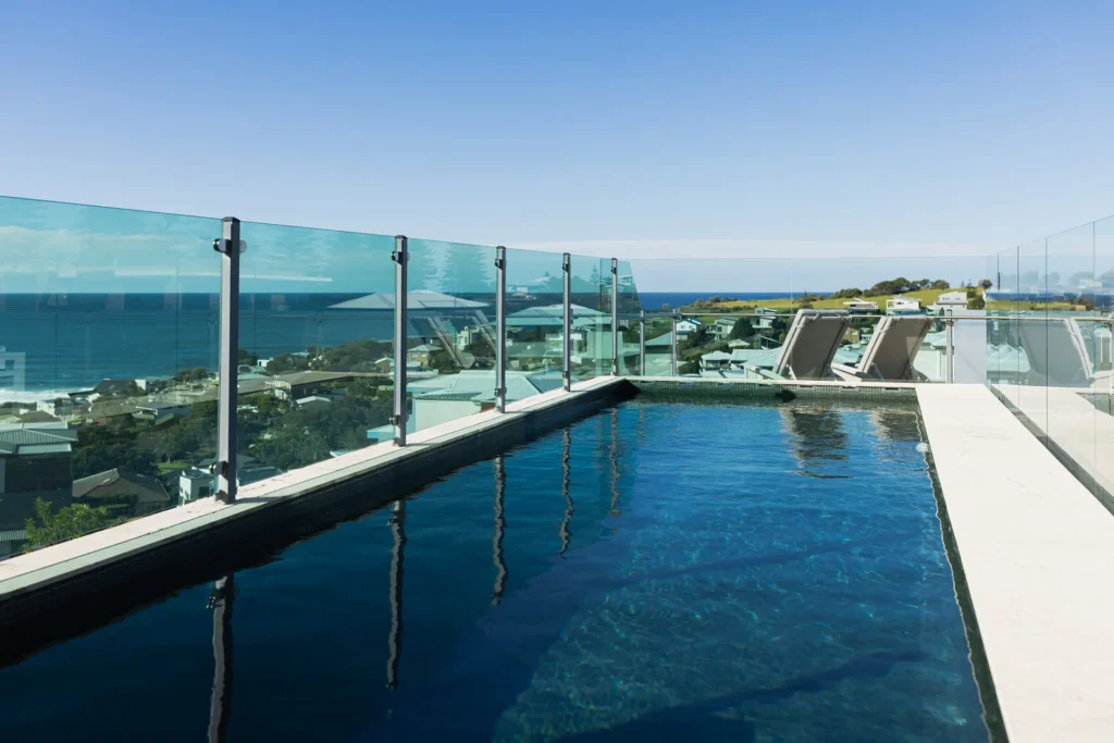 Azzurro, Gerringong
