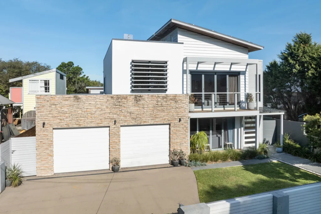 Rocinante, Werri Beach – Gerringong