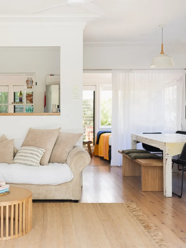 roana living room for families