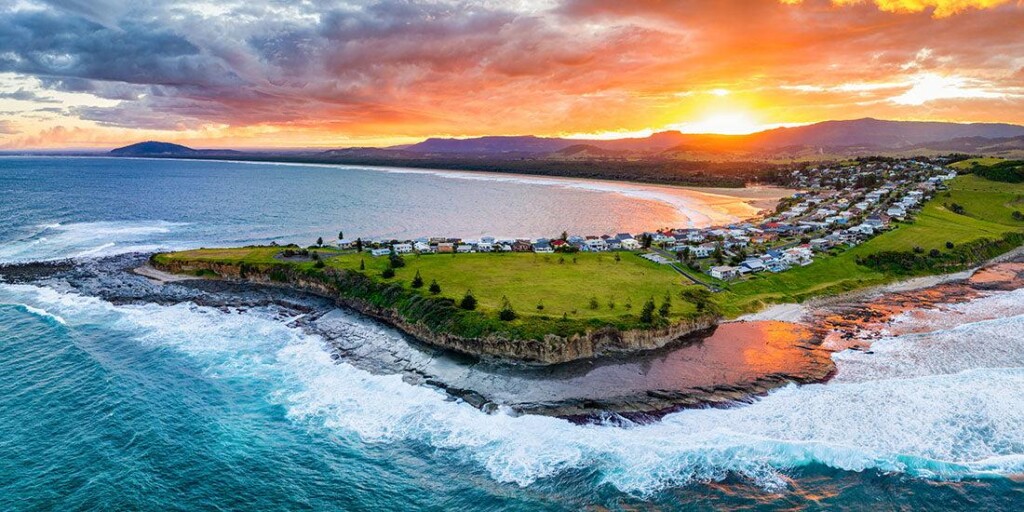 black head gerroa sunset panorama