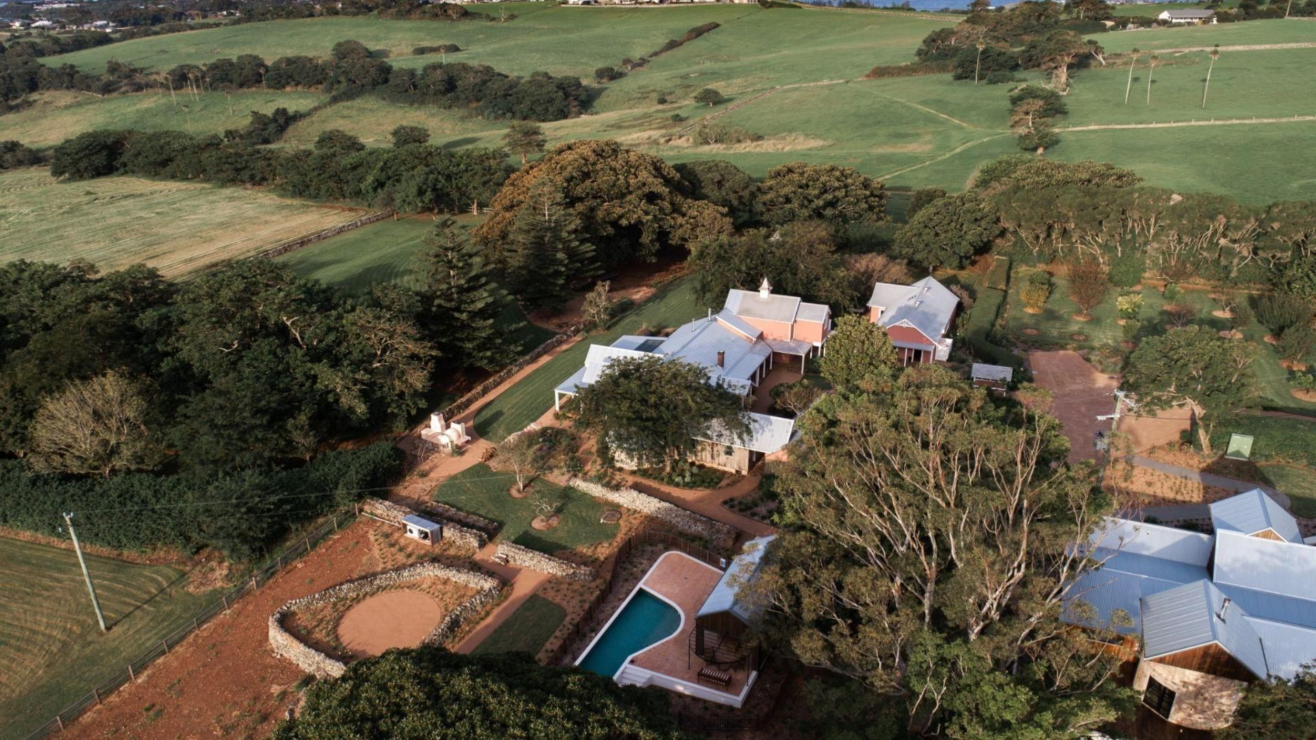 Greyleigh, Kiama The Holidays Collection